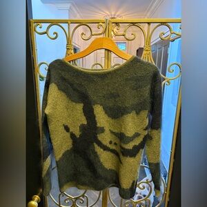 Rag & Bone camo oversized Sweater xxs can fit a small mohair soft butter
